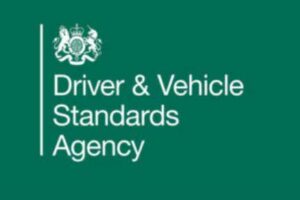 dvla help contact number